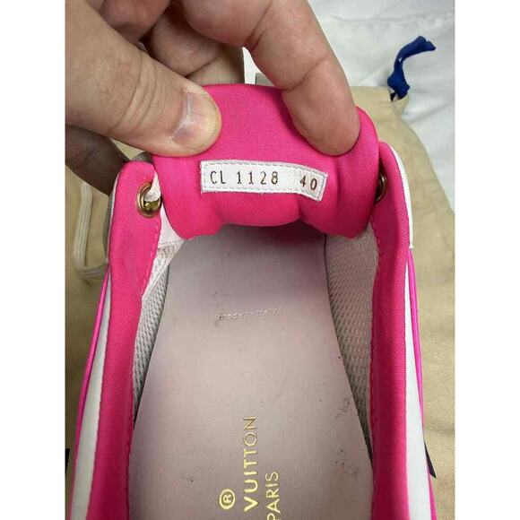 Louis Vuitton Run Away Sneaker Pink And White US Size 10 SPB-TS 356380 - Picture 8 of 13